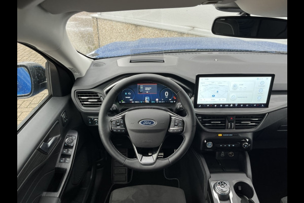 Ford Kuga 2.5 PHEV Active X TECHPACK! WINTERPACK! Ford Kuga 2.5 PHEV Active X TECHPACK! WINTERPACK!