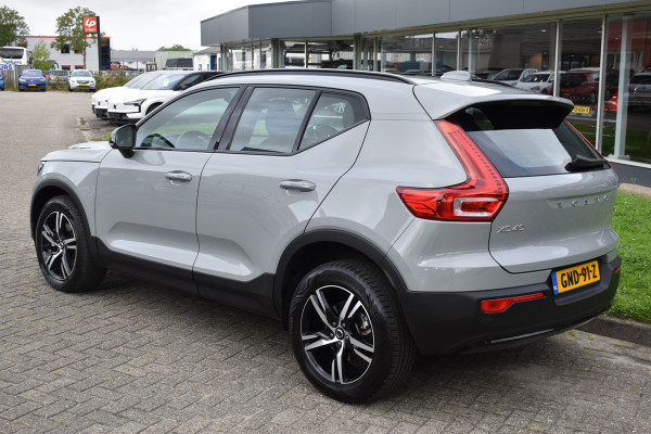 Volvo XC40 B4 211PK Plus Dark BLIS | ACC | Harman&Kardon | Keyless | Park Assist | Verwarmbare voorruit  | Trekhaak Volvo XC40 B4 211PK Plus Dark BLIS | ACC | Harman&Kardon | Keyless | Park Assist | Verwarmbare voorruit  | Trekhaak