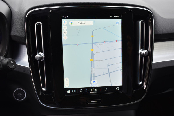 Volvo XC40 B4 211PK Plus Dark BLIS | ACC | Harman&Kardon | Keyless | Park Assist | Verwarmbare voorruit  | Trekhaak Volvo XC40 B4 211PK Plus Dark BLIS | ACC | Harman&Kardon | Keyless | Park Assist | Verwarmbare voorruit  | Trekhaak