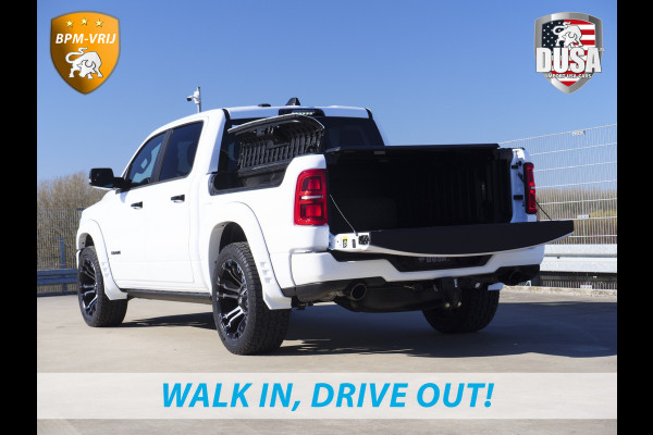 Dodge Ram | 1500 | Limited | Night | 3.0L Twin-Turbo I6 | High Output | BPM-VRIJ | Passenger Display | 14,4 Touch Screen | Harman Kardon | RAMBOX Getoonde accessoires zijn verkrijgbaar tegen meerprijs Dodge Ram | 1500 | Limited | Night | 3.0L Twin-Turbo I6 | High Output | BPM-VRIJ | Passenger Display | 14,4 Touch Screen | Harman Kardon | RAMBOX Getoonde accessoires zijn verkrijgbaar tegen meerprijs
