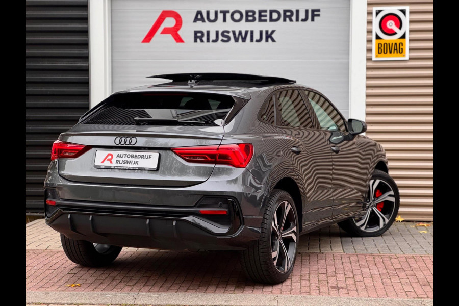 Audi Q3 Sportback 45 TFSI e S Edition Pano/B&O/Keyless/Trekhaak Audi Q3 Sportback 45 TFSI e S Edition Pano/B&O/Keyless/Trekhaak