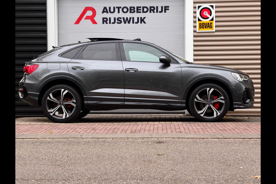 Audi Q3 Sportback 45 TFSI e S Edition Pano/B&O/Keyless/Trekhaak Audi Q3 Sportback 45 TFSI e S Edition Pano/B&O/Keyless/Trekhaak