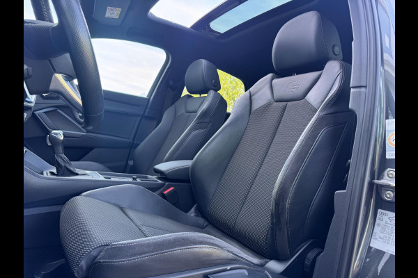 Audi Q3 Sportback 45 TFSI e S Edition Pano/B&O/Keyless/Trekhaak Audi Q3 Sportback 45 TFSI e S Edition Pano/B&O/Keyless/Trekhaak