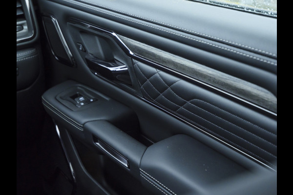 Dodge Ram | 1500 | Limited | Night | 3.0L Twin-Turbo I6 | High Output | BPM-VRIJ | Passenger Display | 14,4 Touch Screen | Harman Kardon | RAMBOX Getoonde accessoires zijn verkrijgbaar tegen meerprijs Dodge Ram | 1500 | Limited | Night | 3.0L Twin-Turbo I6 | High Output | BPM-VRIJ | Passenger Display | 14,4 Touch Screen | Harman Kardon | RAMBOX Getoonde accessoires zijn verkrijgbaar tegen meerprijs