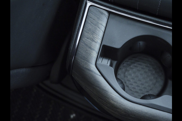 Dodge Ram | 1500 | Limited | Night | 3.0L Twin-Turbo I6 | High Output | BPM-VRIJ | Passenger Display | 14,4 Touch Screen | Harman Kardon | RAMBOX Getoonde accessoires zijn verkrijgbaar tegen meerprijs Dodge Ram | 1500 | Limited | Night | 3.0L Twin-Turbo I6 | High Output | BPM-VRIJ | Passenger Display | 14,4 Touch Screen | Harman Kardon | RAMBOX Getoonde accessoires zijn verkrijgbaar tegen meerprijs