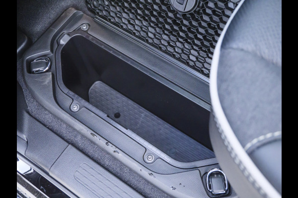 Dodge Ram | 1500 | Limited | Night | 3.0L Twin-Turbo I6 | High Output | BPM-VRIJ | Passenger Display | 14,4 Touch Screen | Harman Kardon | RAMBOX Getoonde accessoires zijn verkrijgbaar tegen meerprijs Dodge Ram | 1500 | Limited | Night | 3.0L Twin-Turbo I6 | High Output | BPM-VRIJ | Passenger Display | 14,4 Touch Screen | Harman Kardon | RAMBOX Getoonde accessoires zijn verkrijgbaar tegen meerprijs