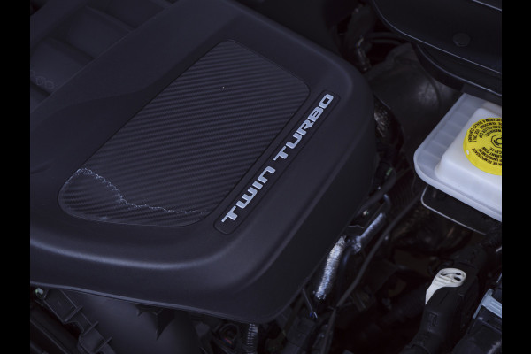 Dodge Ram | 1500 | Limited | Night | 3.0L Twin-Turbo I6 | High Output | BPM-VRIJ | Passenger Display | 14,4 Touch Screen | Harman Kardon | RAMBOX Getoonde accessoires zijn verkrijgbaar tegen meerprijs Dodge Ram | 1500 | Limited | Night | 3.0L Twin-Turbo I6 | High Output | BPM-VRIJ | Passenger Display | 14,4 Touch Screen | Harman Kardon | RAMBOX Getoonde accessoires zijn verkrijgbaar tegen meerprijs