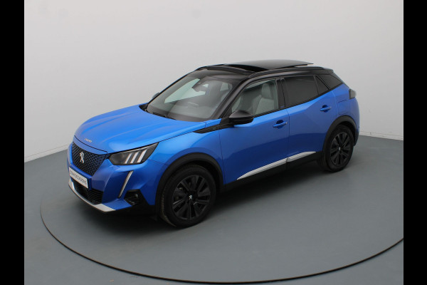 Peugeot e-2008 EV GT 50 kWh 360° Camera | Adapt. Cruise | Parkeersens. v+a | Stoelverw. | Panoramadak