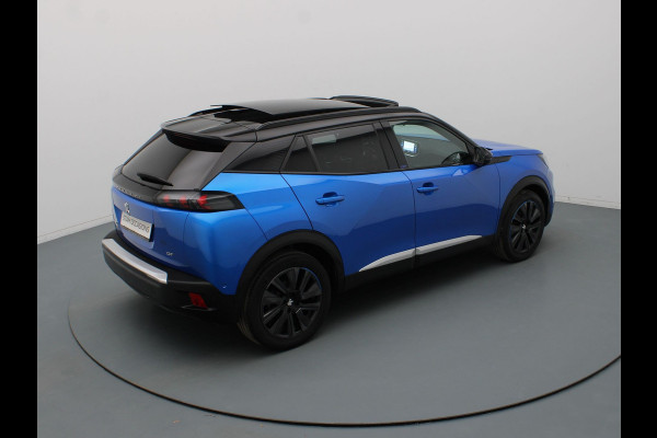 Peugeot e-2008 EV GT 50 kWh 360° Camera | Adapt. Cruise | Parkeersens. v+a | Stoelverw. | Panoramadak