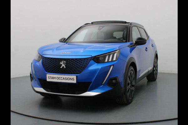 Peugeot e-2008 EV GT 50 kWh 360° Camera | Adapt. Cruise | Parkeersens. v+a | Stoelverw. | Panoramadak