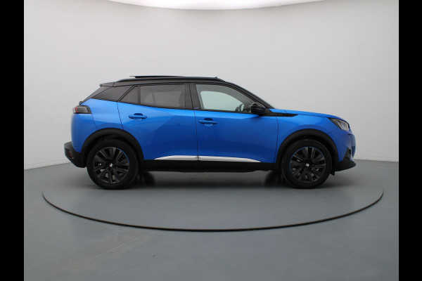 Peugeot e-2008 EV GT 50 kWh 360° Camera | Adapt. Cruise | Parkeersens. v+a | Stoelverw. | Panoramadak