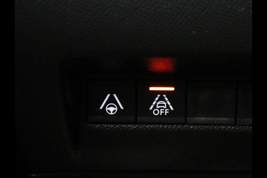 Peugeot e-2008 EV GT 50 kWh 360° Camera | Adapt. Cruise | Parkeersens. v+a | Stoelverw. | Panoramadak