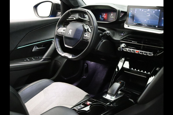 Peugeot e-2008 EV GT 50 kWh 360° Camera | Adapt. Cruise | Parkeersens. v+a | Stoelverw. | Panoramadak