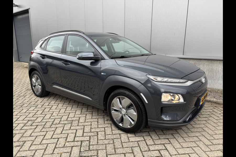 Hyundai Kona EV Comfort 64 kWh Camera / Navigatie Hyundai Kona EV Comfort 64 kWh Camera / Navigatie