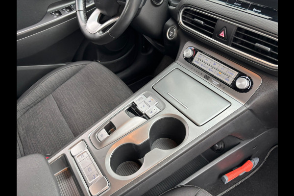 Hyundai Kona EV Comfort 64 kWh Camera / Navigatie Hyundai Kona EV Comfort 64 kWh Camera / Navigatie