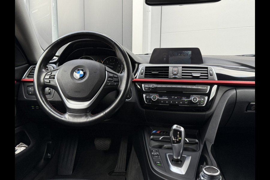 BMW 4 Serie Gran Coupé 420i xDrive Executive | M-Sport | Leder | 19'' Inch | Stoelverwarming BMW 4 Serie Gran Coupé 420i xDrive Executive | M-Sport | Leder | 19'' Inch | Stoelverwarming