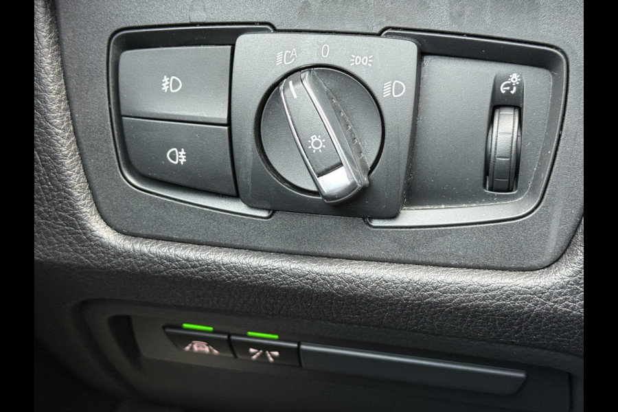 BMW 4 Serie Gran Coupé 420i xDrive Executive | M-Sport | Leder | 19'' Inch | Stoelverwarming BMW 4 Serie Gran Coupé 420i xDrive Executive | M-Sport | Leder | 19'' Inch | Stoelverwarming