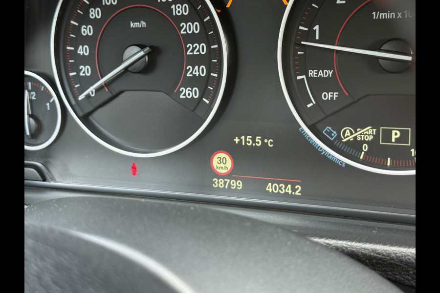 BMW 4 Serie Gran Coupé 420i xDrive Executive | M-Sport | Leder | 19'' Inch | Stoelverwarming BMW 4 Serie Gran Coupé 420i xDrive Executive | M-Sport | Leder | 19'' Inch | Stoelverwarming