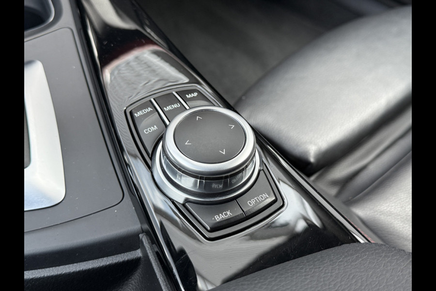 BMW 4 Serie Gran Coupé 420i xDrive Executive | M-Sport | Leder | 19'' Inch | Stoelverwarming BMW 4 Serie Gran Coupé 420i xDrive Executive | M-Sport | Leder | 19'' Inch | Stoelverwarming