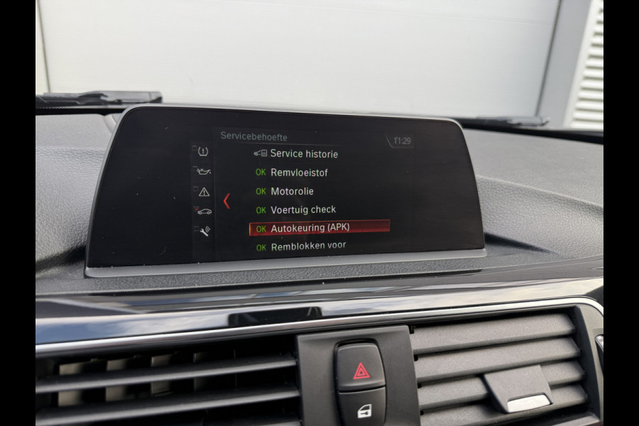 BMW 4 Serie Gran Coupé 420i xDrive Executive | M-Sport | Leder | 19'' Inch | Stoelverwarming BMW 4 Serie Gran Coupé 420i xDrive Executive | M-Sport | Leder | 19'' Inch | Stoelverwarming