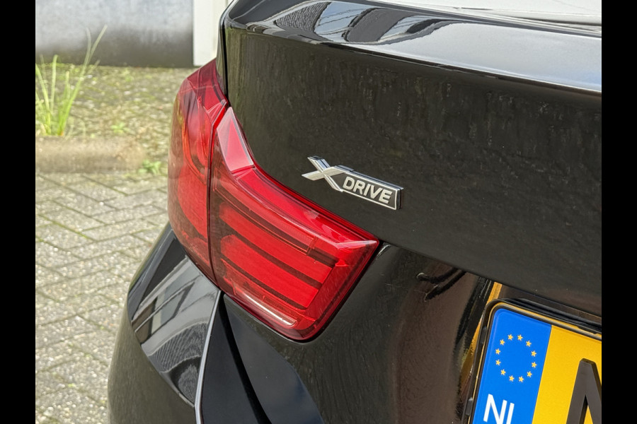 BMW 4 Serie Gran Coupé 420i xDrive Executive | M-Sport | Leder | 19'' Inch | Stoelverwarming BMW 4 Serie Gran Coupé 420i xDrive Executive | M-Sport | Leder | 19'' Inch | Stoelverwarming