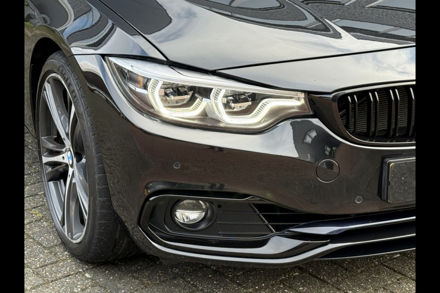 BMW 4 Serie Gran Coupé 420i xDrive Executive | M-Sport | Leder | 19'' Inch | Stoelverwarming BMW 4 Serie Gran Coupé 420i xDrive Executive | M-Sport | Leder | 19'' Inch | Stoelverwarming