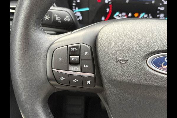 Ford Kuga 1.5 EcoBoost Titanium 150pk | Head Up Display | Matrix LED | Winterpack | Trekhaak | 1.800kg Trekgewicht