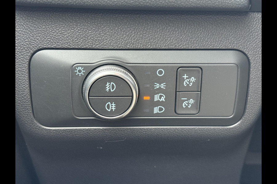 Ford Kuga 1.5 EcoBoost Titanium 150pk | Head Up Display | Matrix LED | Winterpack | Trekhaak | 1.800kg Trekgewicht