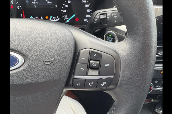 Ford Kuga 1.5 EcoBoost Titanium 150pk | Head Up Display | Matrix LED | Winterpack | Trekhaak | 1.800kg Trekgewicht