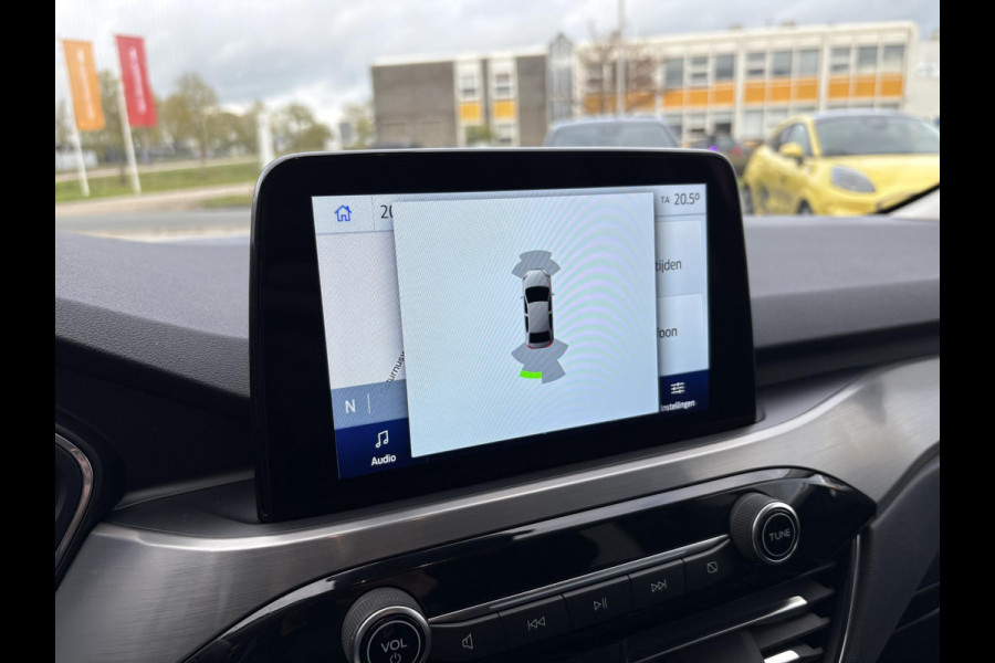 Ford Kuga 1.5 EcoBoost Titanium 150pk | Head Up Display | Matrix LED | Winterpack | Trekhaak | 1.800kg Trekgewicht