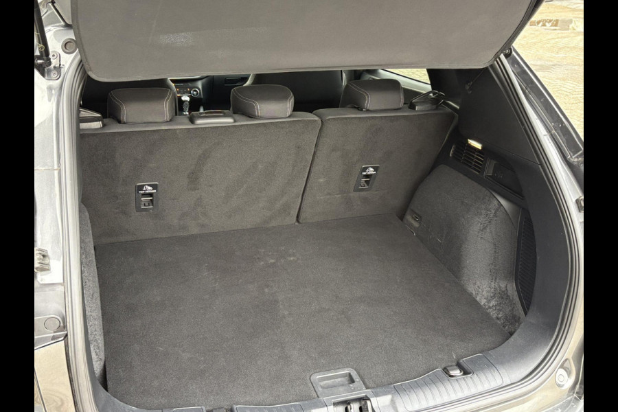 Ford Kuga 1.5 EcoBoost Titanium 150pk | Head Up Display | Matrix LED | Winterpack | Trekhaak | 1.800kg Trekgewicht