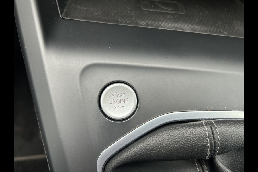 Volkswagen GOLF Variant 1.5 TSI 130pk R-Line Navi, ACC, Carplay, Trekhaak elektr. Volkswagen GOLF Variant 1.5 TSI 130pk R-Line Navi, ACC, Carplay, Trekhaak elektr.