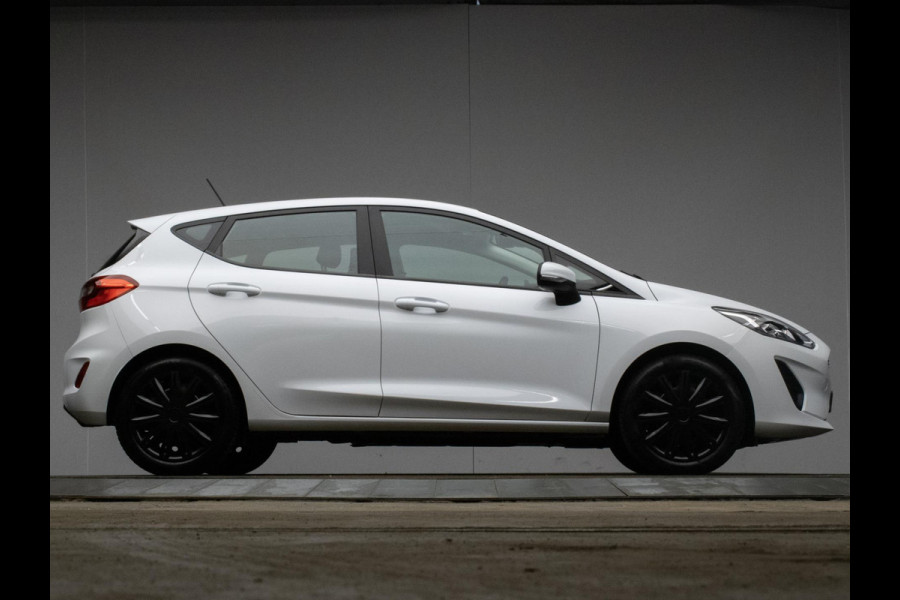 Ford Fiesta 1.1 Sport (APPLE CARPLAY,NAVI,CRUISE,LED,BLACK&WHITE EDITION,ELEKTRISCH PAKKET,SPORTSTOELEN,NETTE STAAT) Ford Fiesta 1.1 Sport (APPLE CARPLAY,NAVI,CRUISE,LED,BLACK&WHITE EDITION,ELEKTRISCH PAKKET,SPORTSTOELEN,NETTE STAAT)