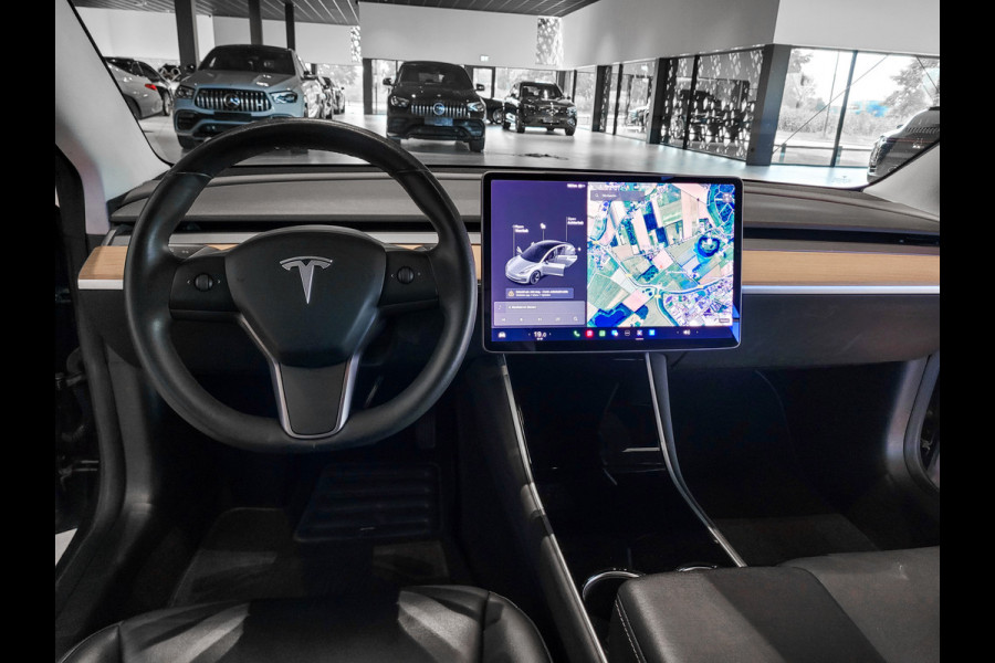 Tesla Model 3 Standard RWD Plus 60 kWh Pano|Leder|18"lmv|NL auto