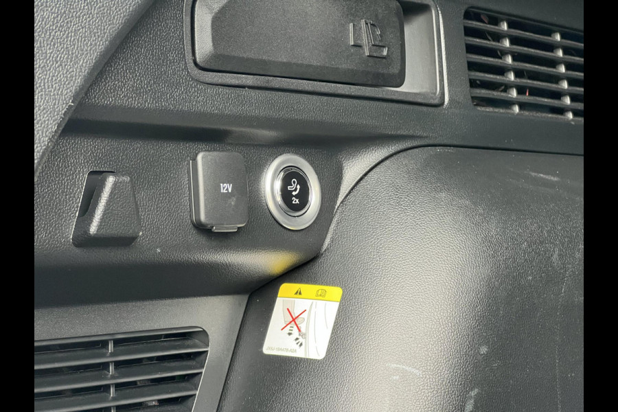 Ford Kuga 2.5 PHEV ST-Line X | 243pk | Zuid | Driver Assistance Pack | Winterpack | Wegklapbare Trekhaak | Technology Pack | Dessert Island Blue