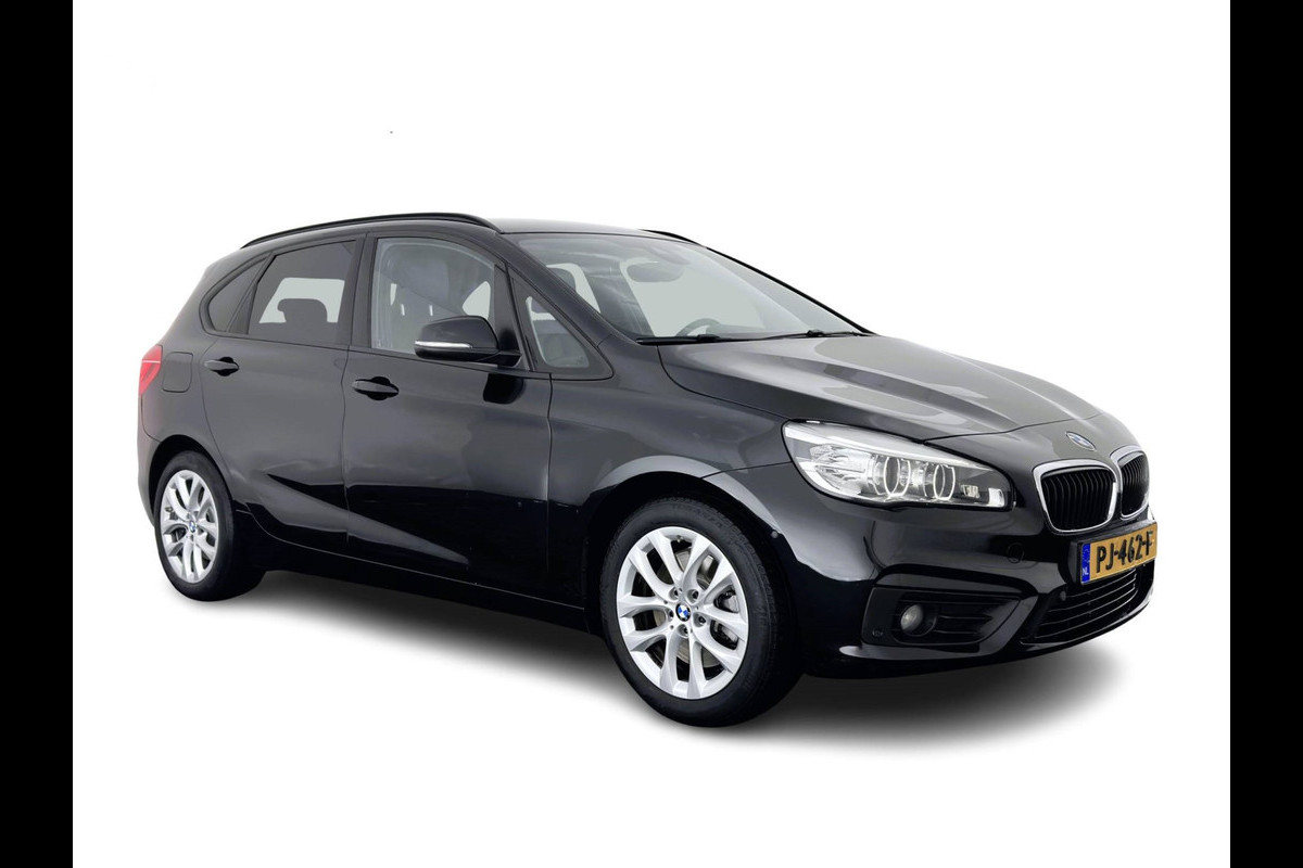 BMW 2 Serie Active Tourer 225xe iPerformance Executive Aut. *LUXURY-LEATHER | FULL-LED | NAVI-FULLMAP | PRIVACY-GLASS | ECC | PDC | CRUISE | 17''ALU* BMW 2 Serie Active Tourer 225xe iPerformance Executive Aut. *LUXURY-LEATHER | FULL-LED | NAVI-FULLMAP | PRIVACY-GLASS | ECC | PDC | CRUISE | 17''ALU*