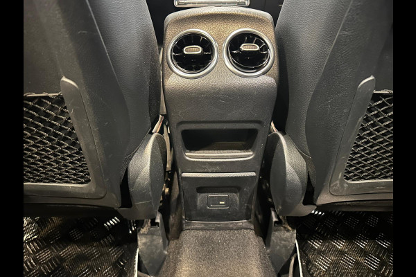 Mercedes-Benz B-Klasse 200 Business Solution AMG|NAP|PANO|DEALER ONDERHOUDEN Mercedes-Benz B-Klasse 200 Business Solution AMG|NAP|PANO|DEALER ONDERHOUDEN