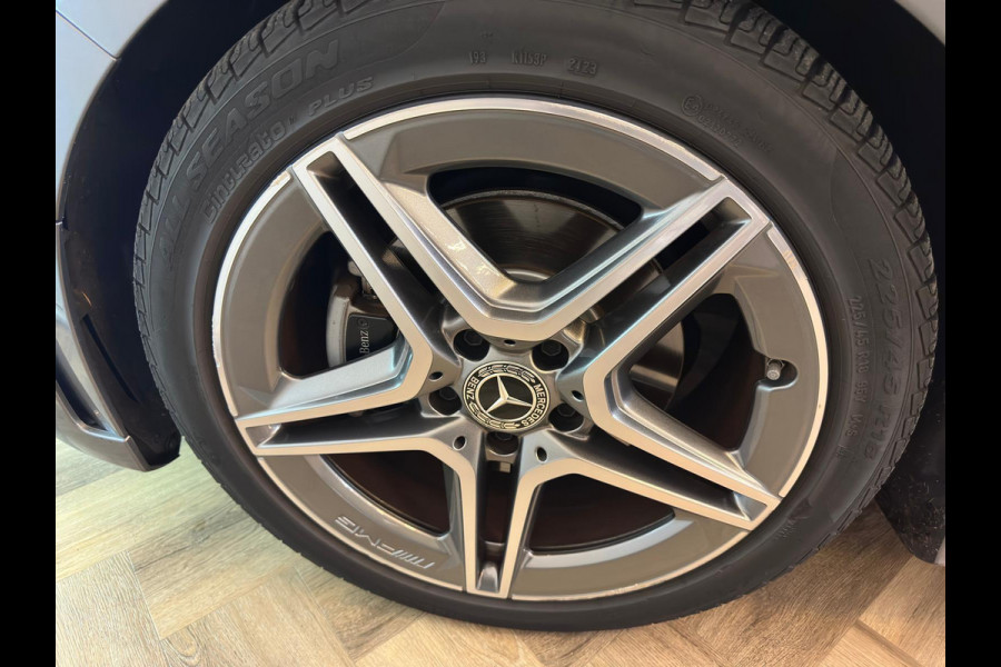 Mercedes-Benz B-Klasse 200 Business Solution AMG|NAP|PANO|DEALER ONDERHOUDEN Mercedes-Benz B-Klasse 200 Business Solution AMG|NAP|PANO|DEALER ONDERHOUDEN