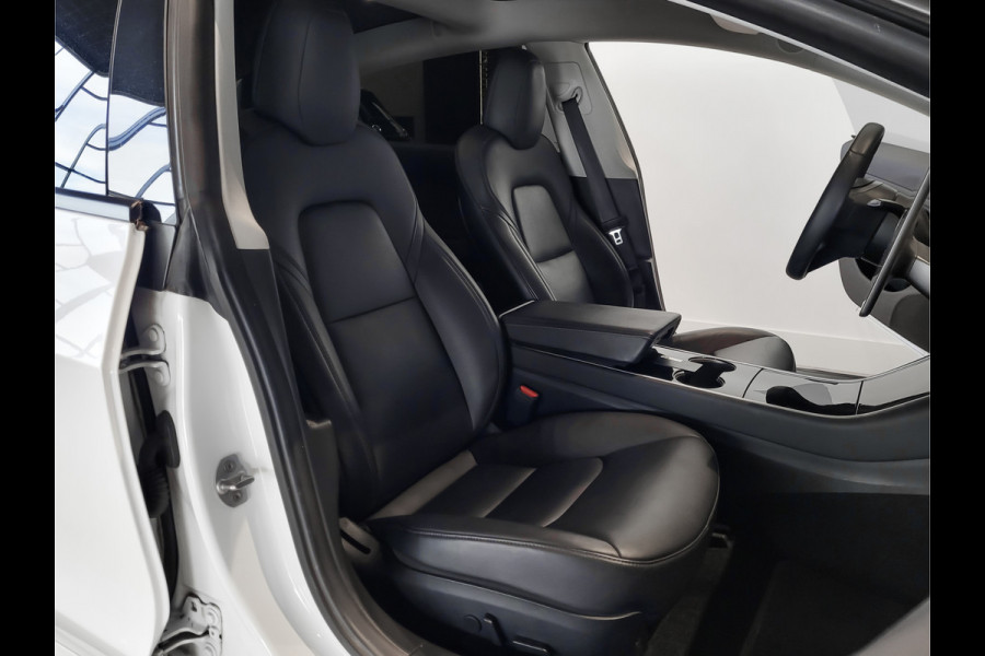 Tesla Model 3 Standard RWD Plus 60 kWh Pano|Leder|Autopilot|NL auto