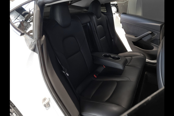 Tesla Model 3 Standard RWD Plus 60 kWh Pano|Leder|Autopilot|NL auto