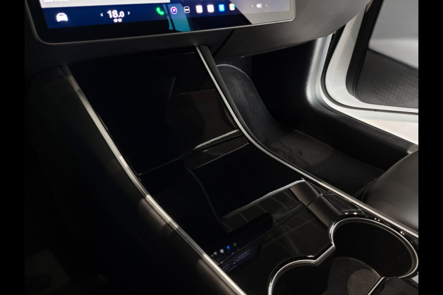Tesla Model 3 Standard RWD Plus 60 kWh Pano|Leder|Autopilot|NL auto