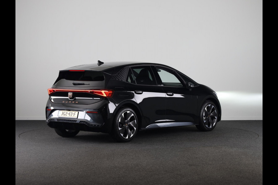 CUPRA Born Business Limited 63 kWh 232PK | Stoel & Stuurverwarming | Achteruitrijcamera | Navigatie | Keyless Entry | Draadloze Carplay en Androidauto |