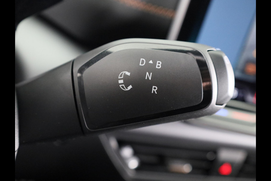 CUPRA Born Business Limited 63 kWh 232PK | Stoel & Stuurverwarming | Achteruitrijcamera | Navigatie | Keyless Entry | Draadloze Carplay en Androidauto |