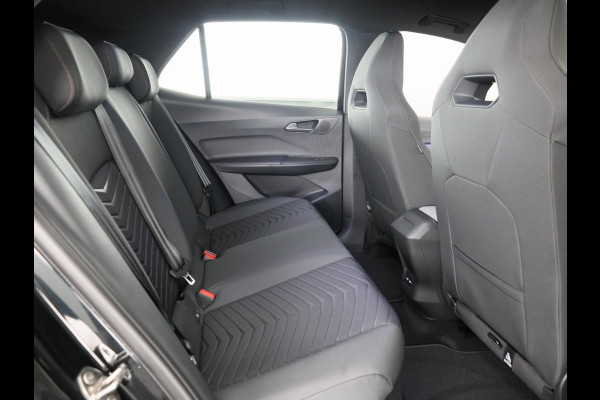 CUPRA Born Business Limited 63 kWh 232PK | Stoel & Stuurverwarming | Achteruitrijcamera | Navigatie | Keyless Entry | Draadloze Carplay en Androidauto |