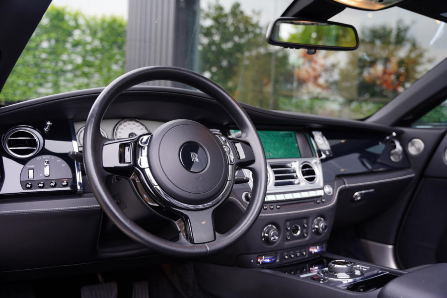 Rolls-Royce Dawn 6.6 V12 New Service Rolls Royce Cologne Rolls-Royce Dawn 6.6 V12 New Service Rolls Royce Cologne