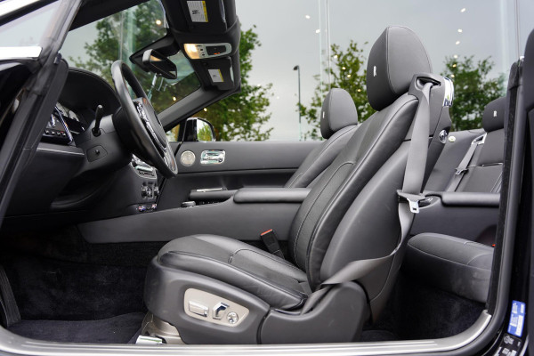 Rolls-Royce Dawn 6.6 V12 New Service Rolls Royce Cologne Rolls-Royce Dawn 6.6 V12 New Service Rolls Royce Cologne