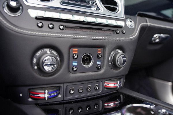 Rolls-Royce Dawn 6.6 V12 New Service Rolls Royce Cologne Rolls-Royce Dawn 6.6 V12 New Service Rolls Royce Cologne