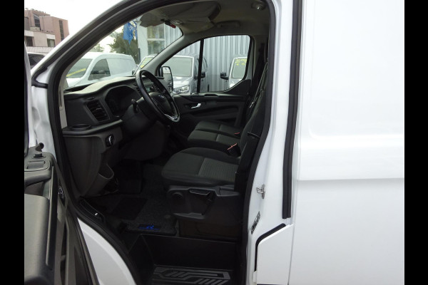 Ford Transit Custom 280 2.0 TDCI L1H1 Trend AIRCO SCHUIFDEUR CRUISE CONTROL Ford Transit Custom 280 2.0 TDCI L1H1 Trend AIRCO SCHUIFDEUR CRUISE CONTROL