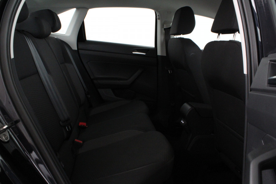 Volkswagen Taigo 1.0 TSI Life Edition > Camera/Adapt. Cruise/DSG Automaat... Volkswagen Taigo 1.0 TSI Life Edition > Camera/Adapt. Cruise/DSG Automaat...