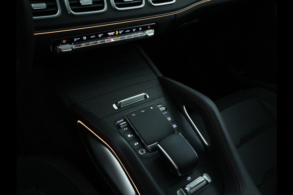 Mercedes-Benz GLE Mercedes-AMG 53 Hybrid 4MATIC+ | Trekhaak | Panoramadak | Burmester® | 22 Inch AMG Velgen | Distronic | Memory Voorstoelen | 360°-Camera. Inclusief 24 maanden MB Certified garantie voor Europa.